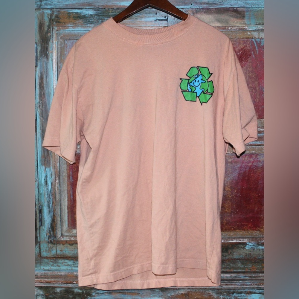 CHINATOWN MARKET graphic t-shirt